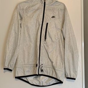 Nike windbreaker